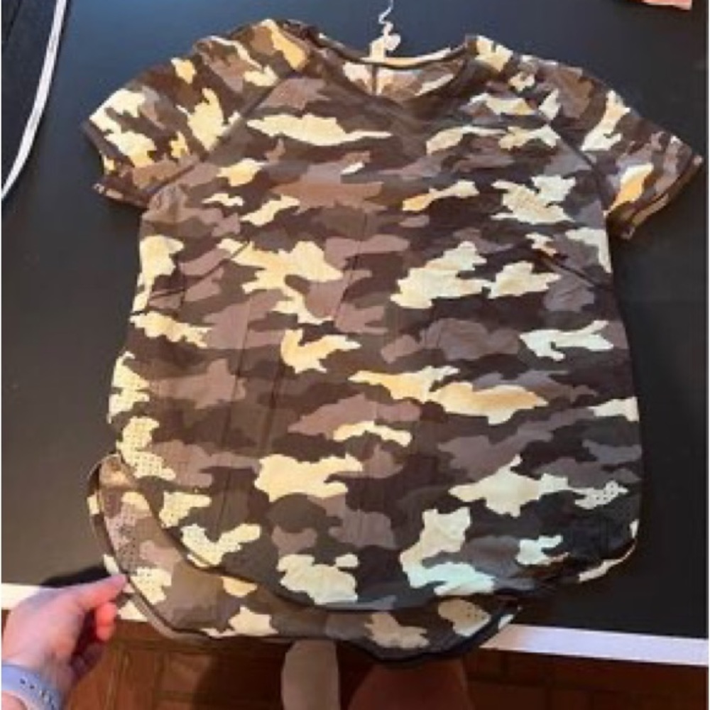 lululemon workout top